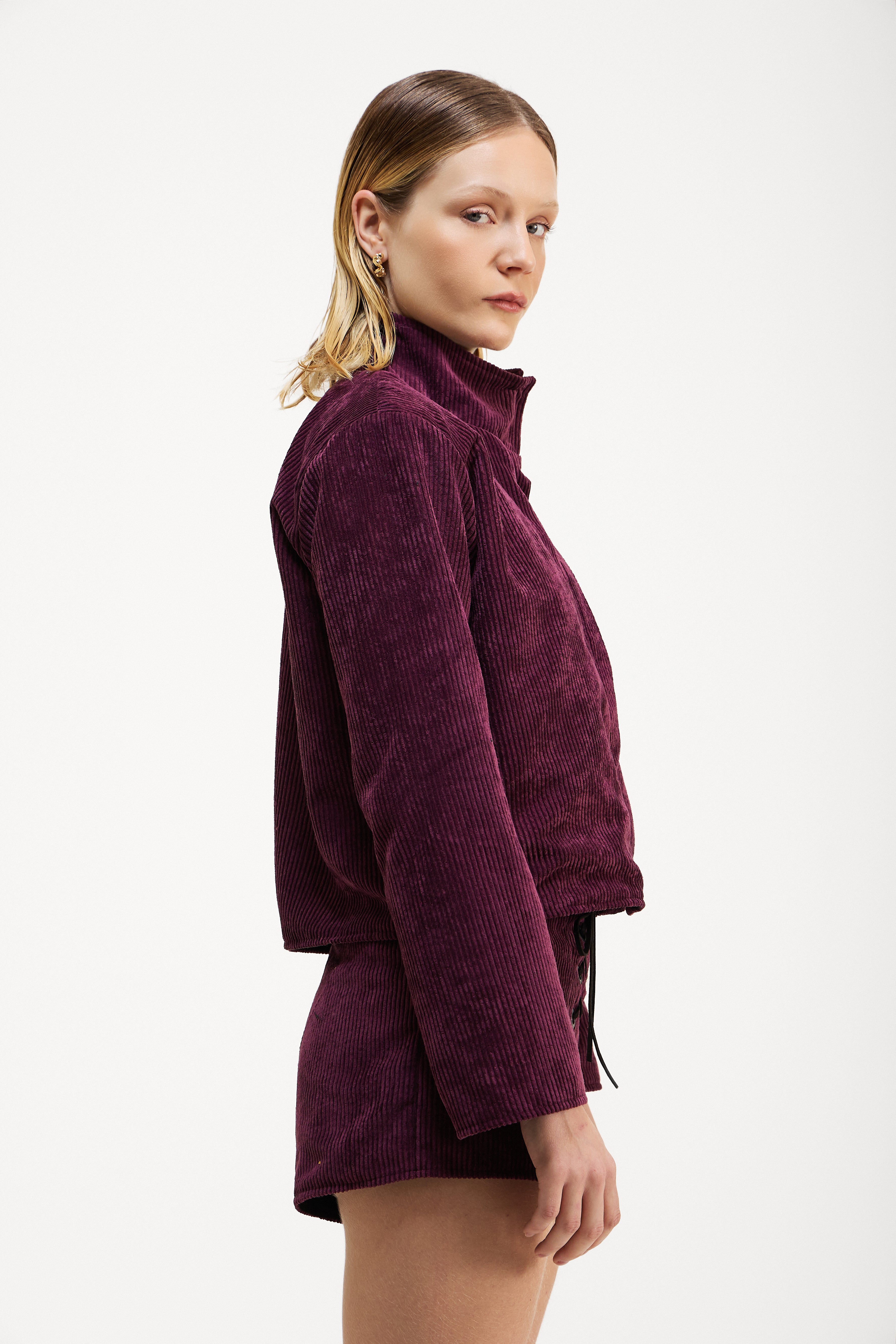 Short Cotelê Roxo
