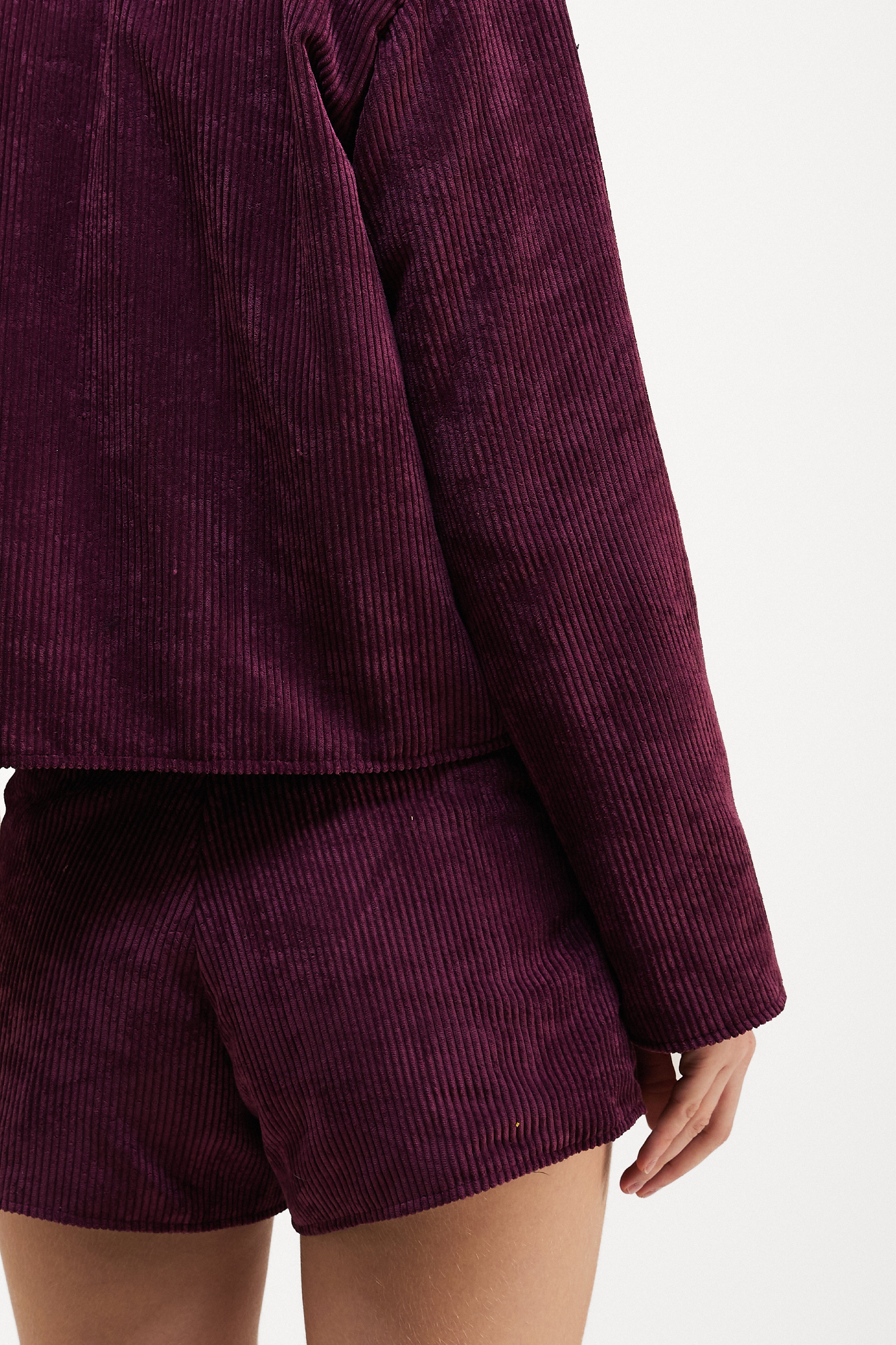 Short Cotelê Roxo