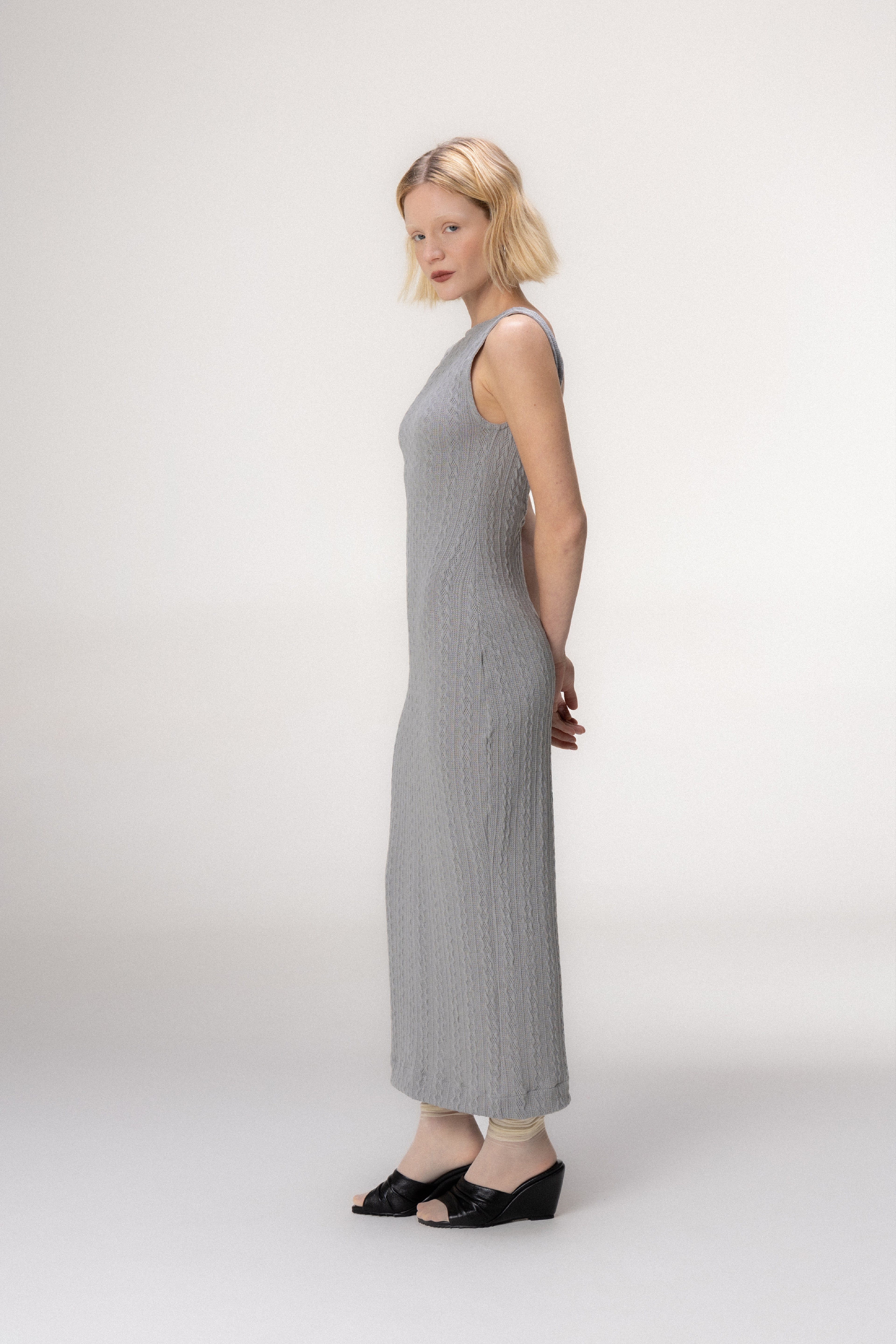 Vestido Midi Tricot Cinza